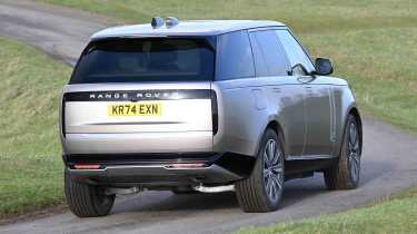 Range Rover - rear cornering